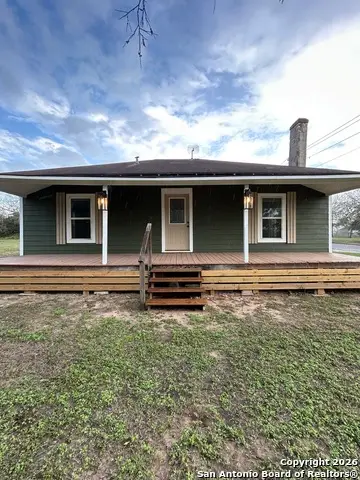 1101 E Crockett, Beeville, TX 78102 - #3