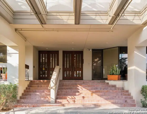 4001 N. New Braunfels #APT 1206A, San Antonio, TX 78209 - Image #2