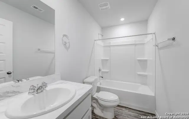 316 Warehouse Rd., Victoria, TX 77905 - Image #3