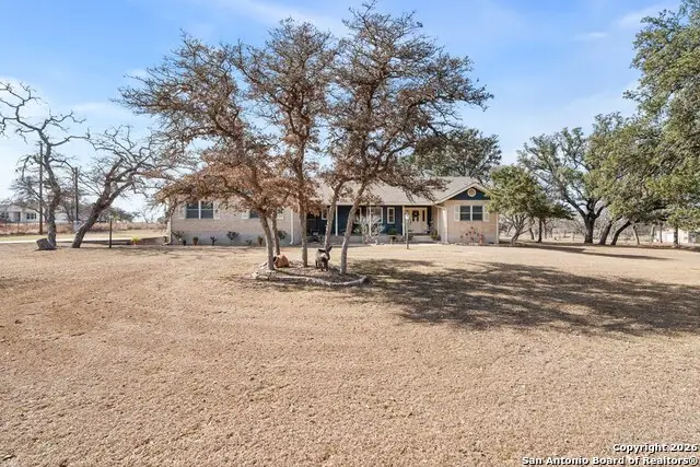 894 Southwoods Dr., Fredericksburg, TX 78028 - Image #3