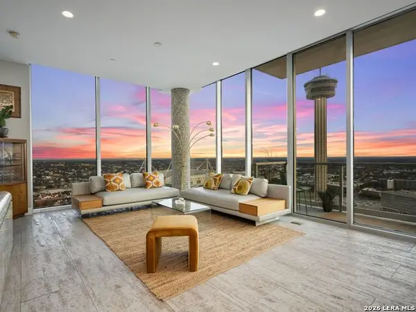 610 E Market #UNIT 2807, San Antonio, TX 78205