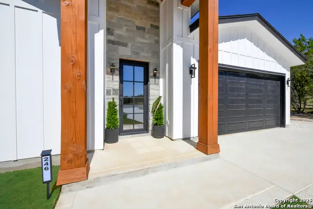246 Mountain Creek, Boerne, TX 78006 - Image #3