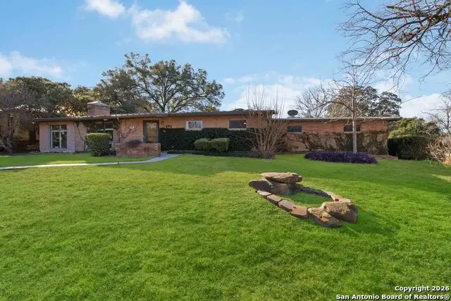 800 Eventide, Terrell Hills, TX 78209 - Image #2