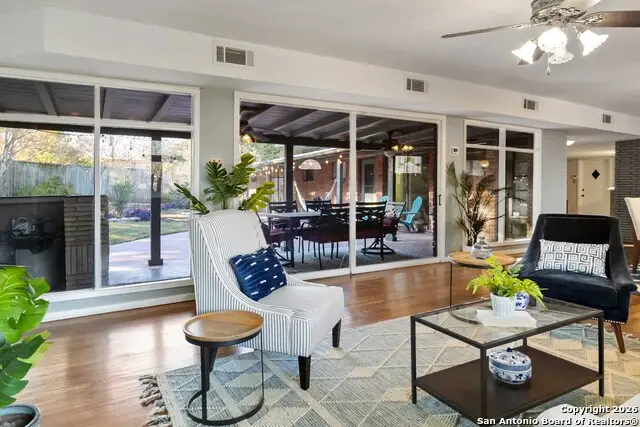 800 Eventide, Terrell Hills, TX 78209 - Image #3