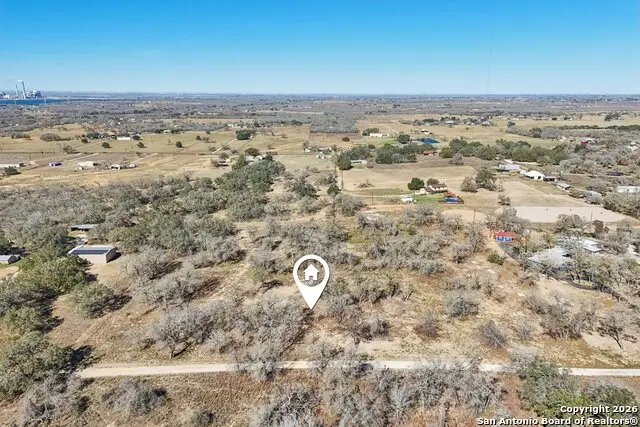 777 County Line Ln, San Antonio, TX 78223 - Image #1