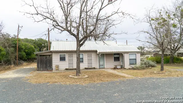 730 N Main, Utopia, TX 78884 - #2
