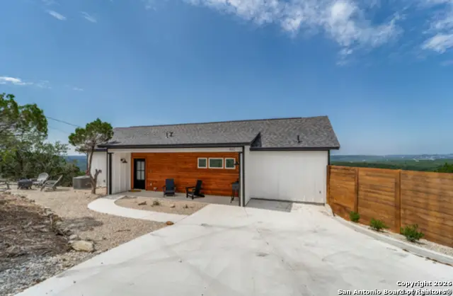 460 Stenen Dr., Canyon Lake, TX 78133 - Image #3