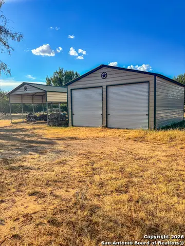 1460 County Road 1660, Moore, TX 78057 - Image #3