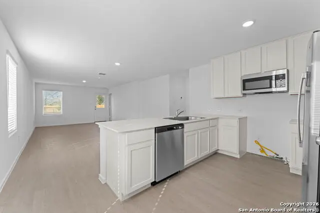 7234 Brownleaf Dr, San Antonio, TX 78227 - Image #3