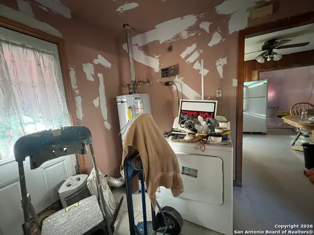 1338 Merida, San Antonio, TX 78207 - Image #3