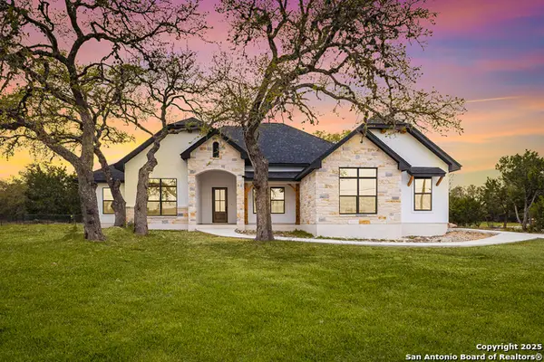 220 Toucan, Spring Branch, TX 78070