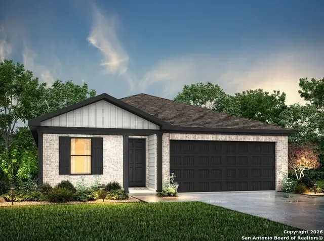 112 Boulder Ridge Dr., Cuero, TX 77594 - Image #2