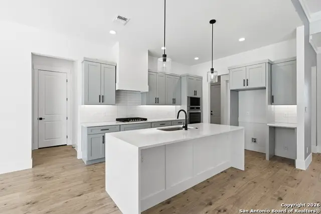 389 Rio Cir, Pipe Creek, TX 78063 - #2