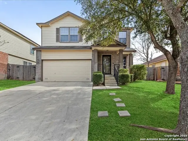 10386 Oakwood Crst, San Antonio, TX 78245 - Image #1