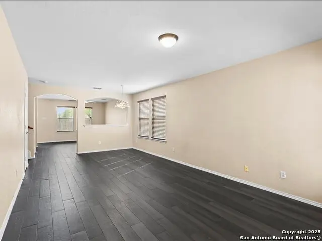 10386 Oakwood Crst, San Antonio, TX 78245 - Image #3