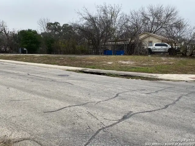 1006 N Grimes St, San Antonio, TX 78202 - Image #3