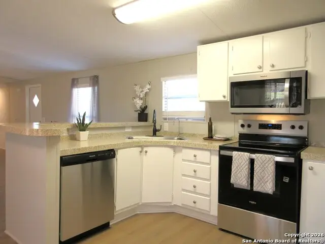 178 Hickory Hill, La Vernia, TX 78121 - Image #3