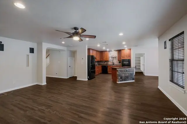 233 Springtree Trl, Cibolo, TX 78108 - Image #3