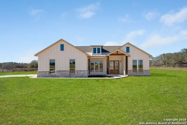 681 Eichman Rd, Poteet, TX 78065 - Image #1