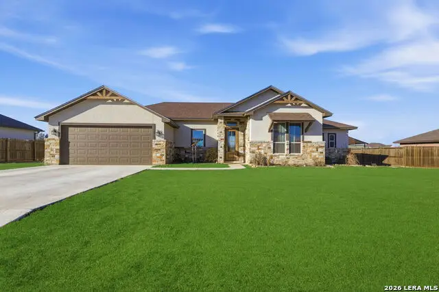 1734 Crooked Creek, Pleasanton, TX 78064 - #1