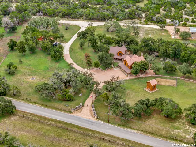 700 Ledgerock, Wimberley, TX 78676 - #1