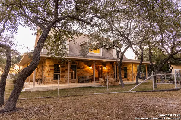 488 Phillip, Pipe Creek, TX 78063