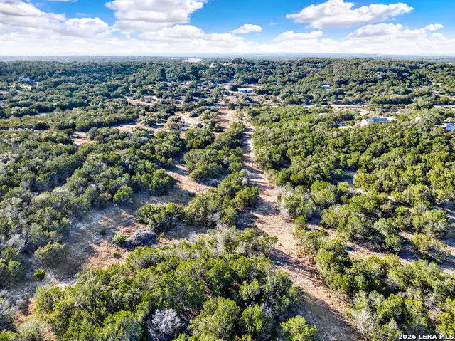 388 County Road 243, Hondo, TX 78861 - Image #2