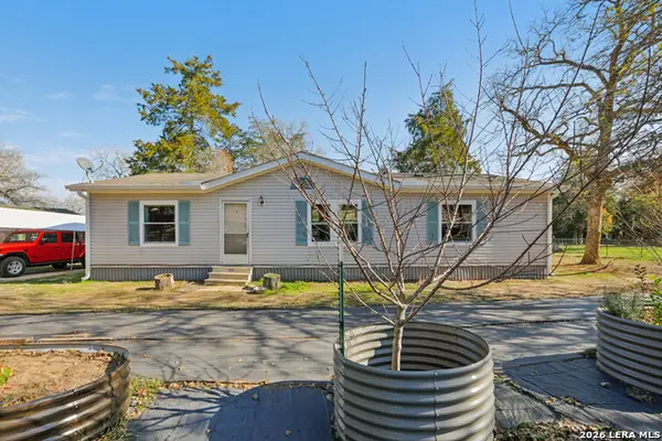 6975 Silvermine Rd, Harwood, TX 78632