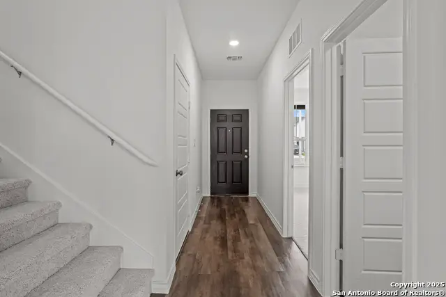 1519 Silver Run, New Braunfels, TX 78130 - Image #3