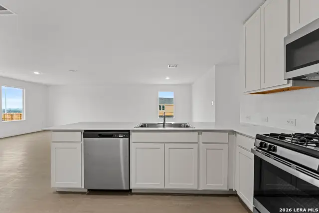 1867 Wood Warbler, New Braunfels, TX 78130 - Image #2