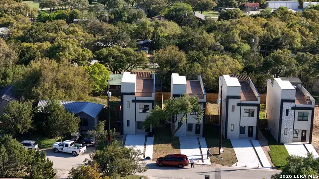 656 Canyon Circle, Canyon Lake, TX 78133 - Image #1