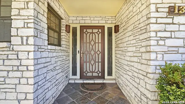 132 W Outer Dr, Canyon Lake, TX 78133 - #2