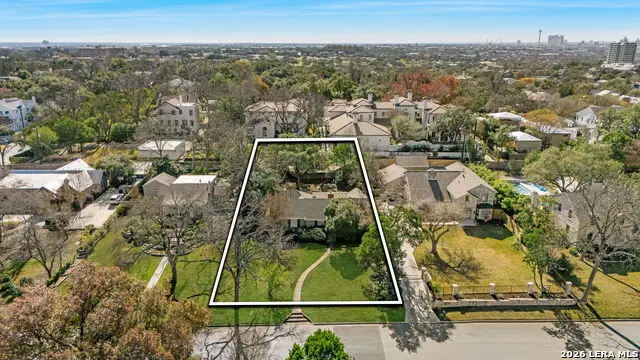 316 Elizabeth Rd, Terrell Hills, TX 78209 - Image #3