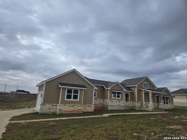 120 Summer Meadow Dr, La Vernia, TX 78121 - Image #2