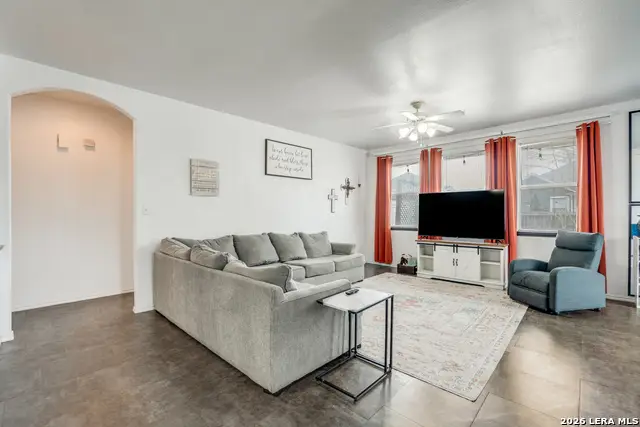 2071 Carlisle Castle, New Braunfels, TX 78130 - Image #3