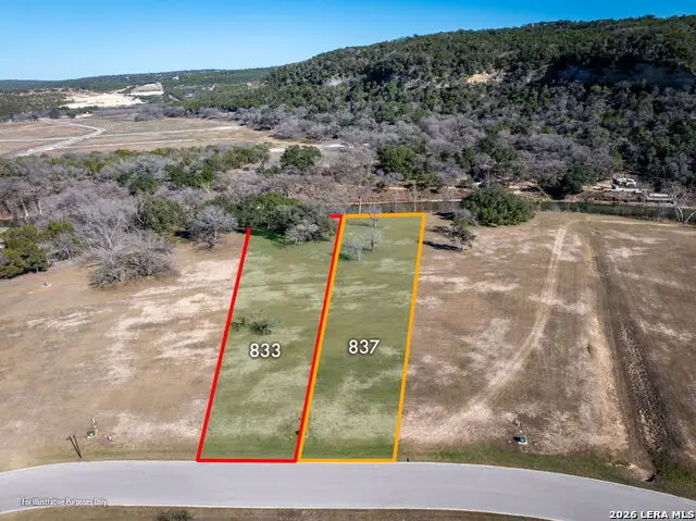 833 Bingham, New Braunfels, TX 78132 - Image #3