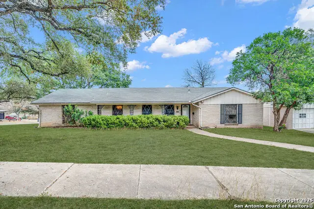 3923 Longridge Dr, San Antonio, TX 78228 - #1
