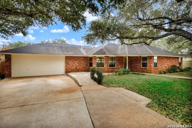 604 Elm Street, Floresville, TX 78114 - Image #3