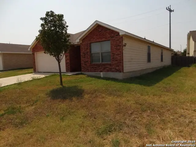 6303 Heathers Run, San Antonio, TX 78227 - Image #3