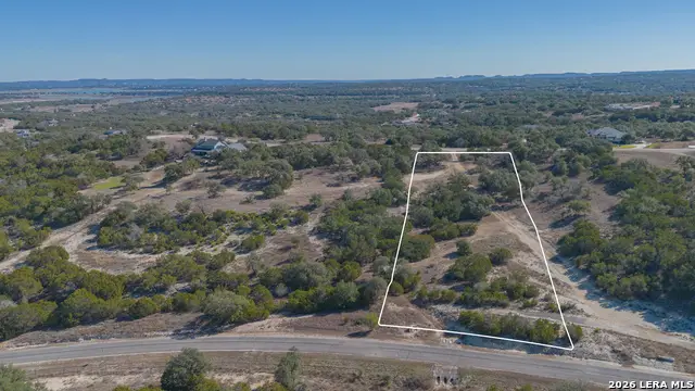 1013 Malbec Loop, Canyon Lake, TX 78133 - Image #2