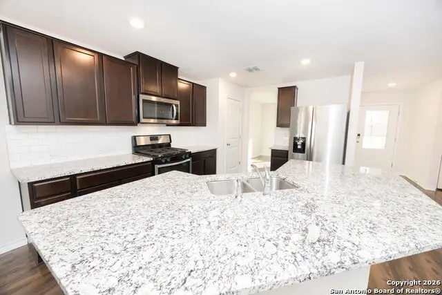 4827 Forward Swing, San Antonio, TX 78261 - Image #3