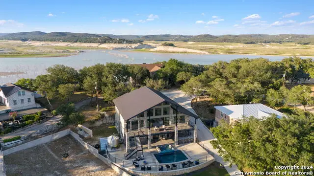 757 County Road 262, Mico, TX 78056 - Image #1