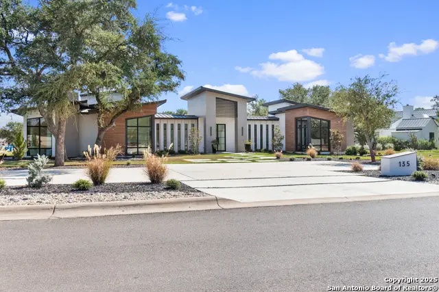135 Whittingham, San Antonio, TX 78231 - Image #1