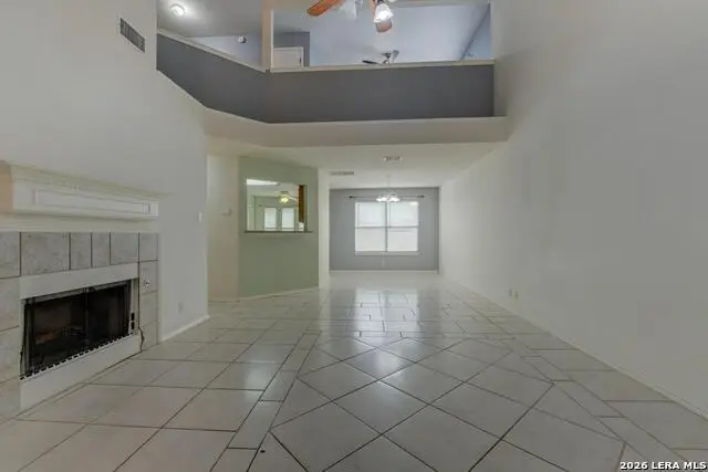 6002 Woodway Pl, San Antonio, TX 78249 - Image #3