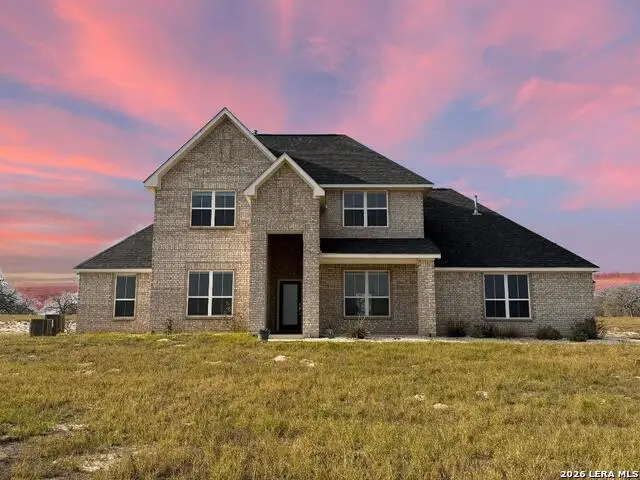 232 Scenic Hills Dr, La Vernia, TX 78121 - Image #1