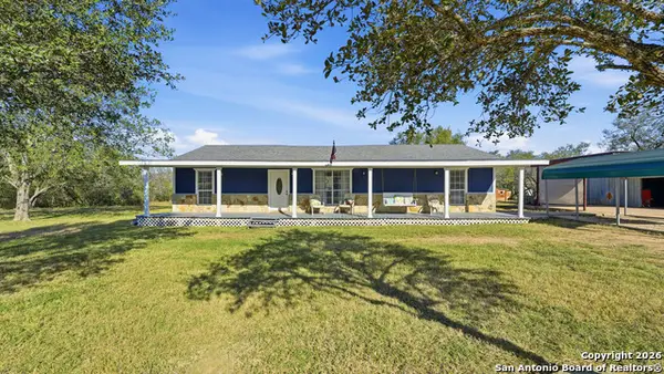 10835 Rosemar, Adkins, TX 78101