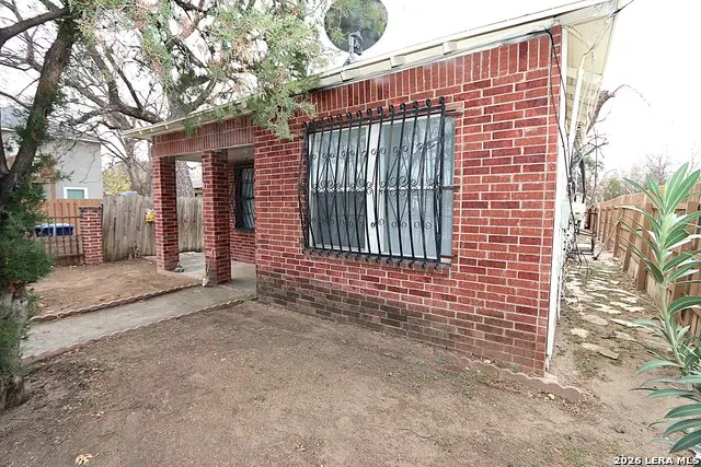 910 Culebra, San Antonio, TX 78201 - Image #3