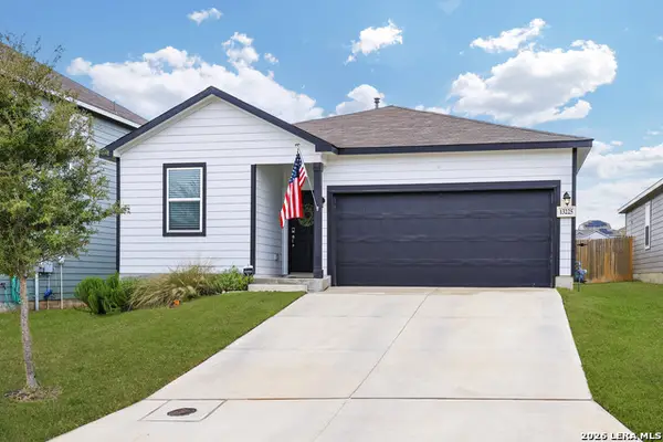 13225 Hagerd Loop, St Hedwig, TX 78152