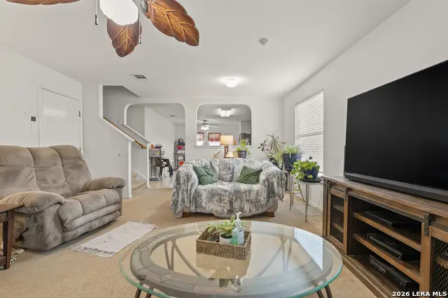 315 English Saddle, San Antonio, TX 78227 - Image #3