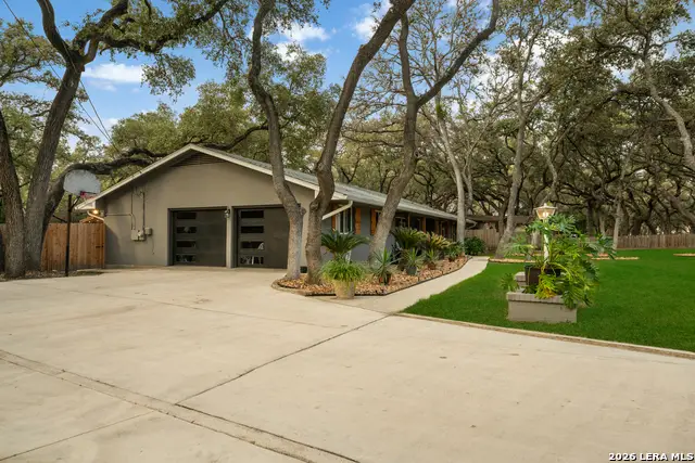 207 Zornia Dr., Castle Hills, TX 78213 - #3